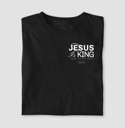 Camiseta Jesus is King