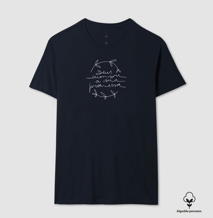 Camiseta algodão peruano Deus Cumpre