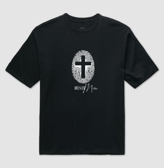 Camiseta oversized Deus em Mim