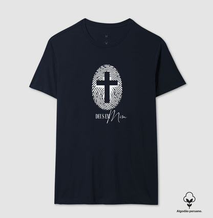 Camiseta algodão peruano Deus em Mim