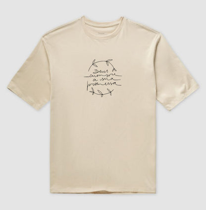 Camiseta Oversized Deus Cumpre